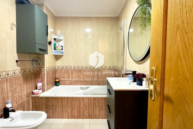 Tweedehands - Appartement / flat -
Torrevieja