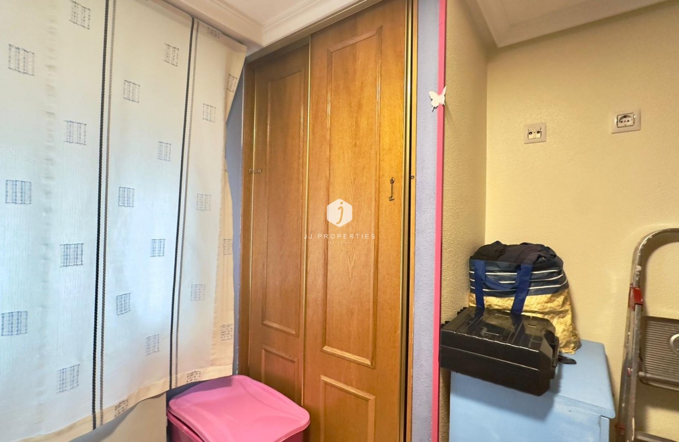 Tweedehands - Appartement / flat -
Torrevieja