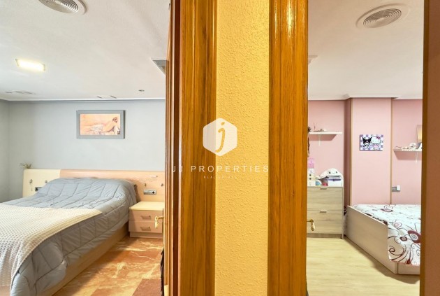 Tweedehands - Appartement / flat -
Torrevieja