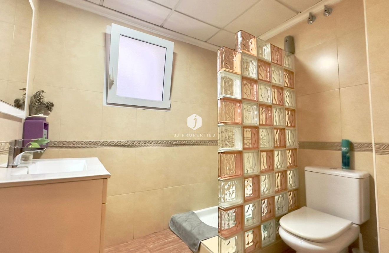 Tweedehands - Appartement / flat -
Torrevieja