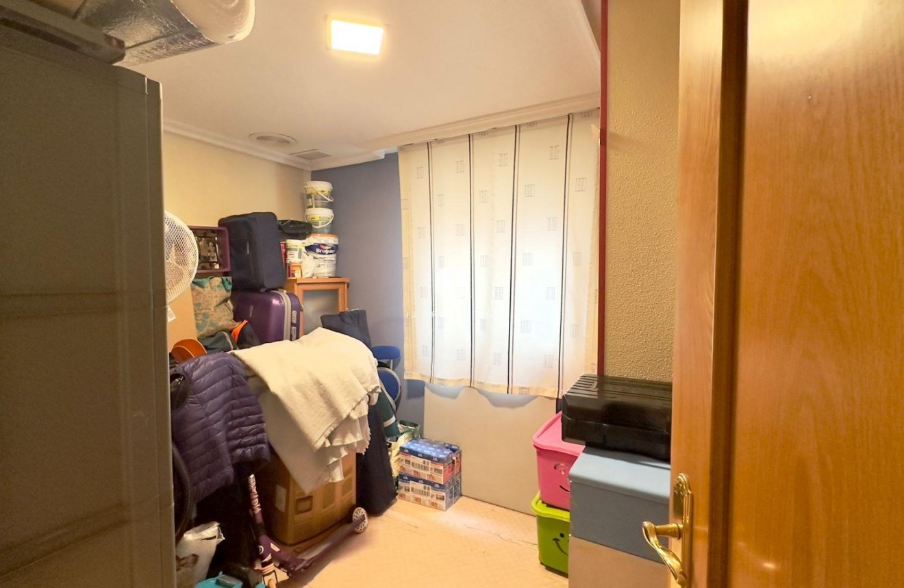 Tweedehands - Appartement / flat -
Torrevieja