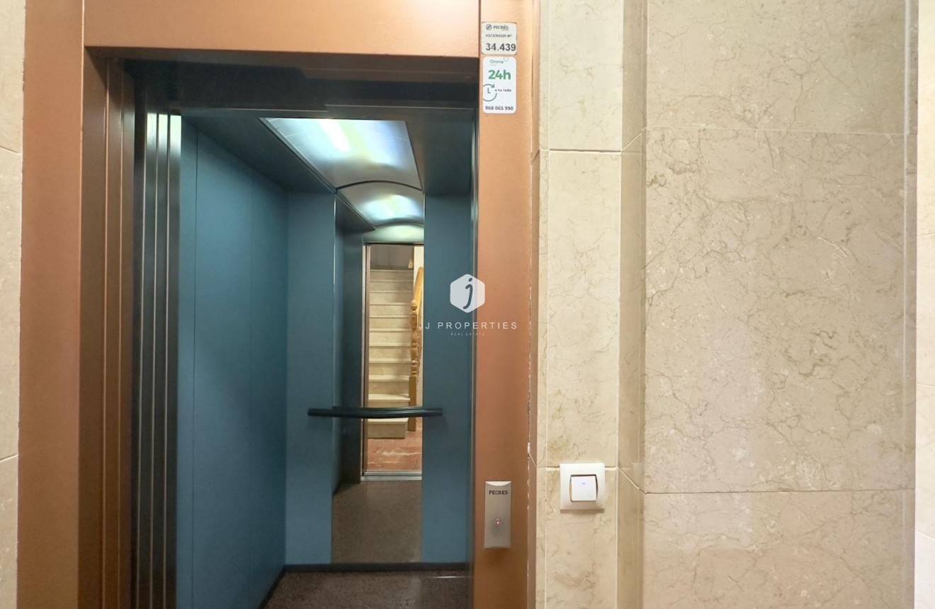 Tweedehands - Appartement / flat -
Torrevieja