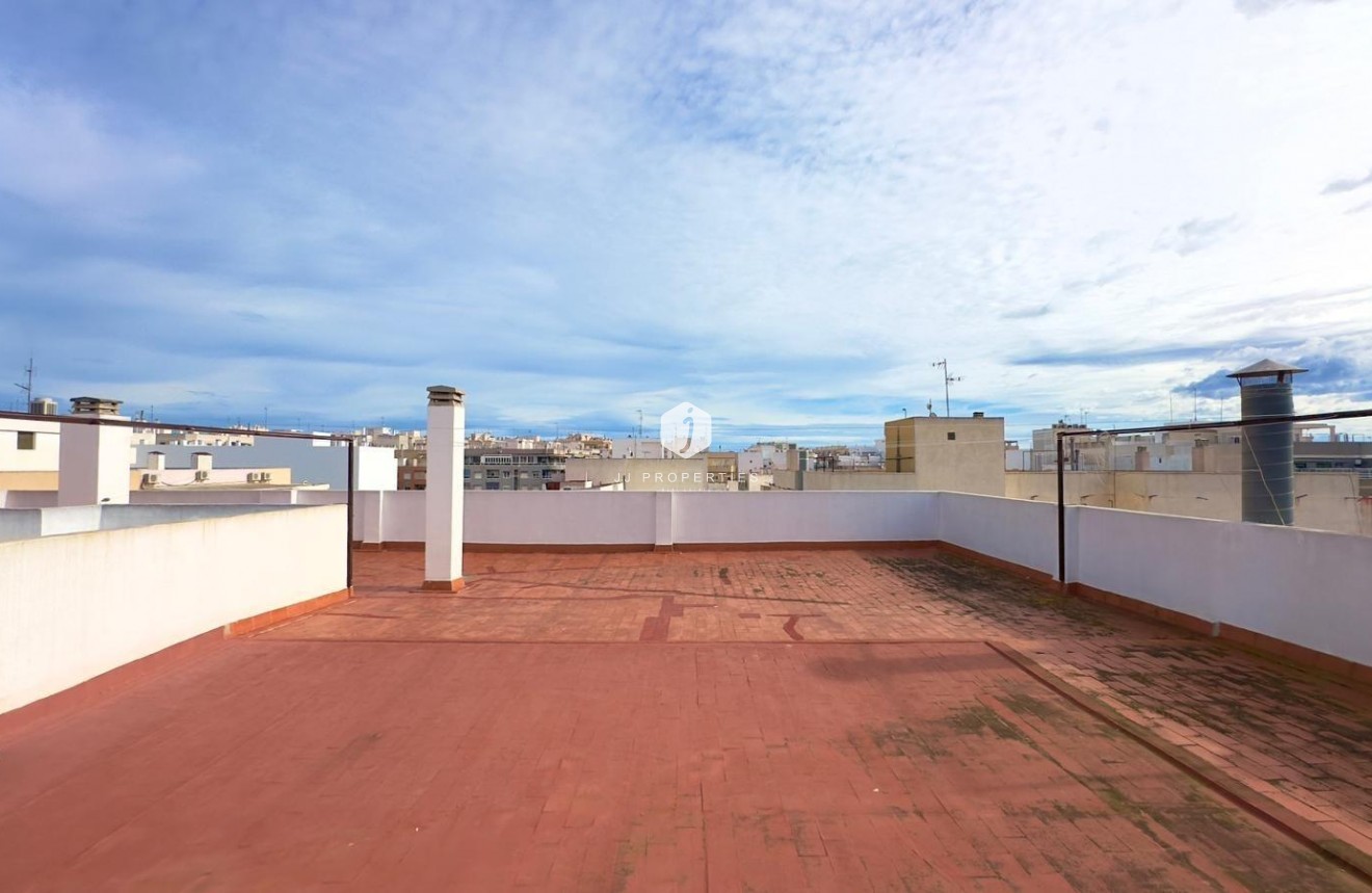 Tweedehands - Appartement / flat -
Torrevieja