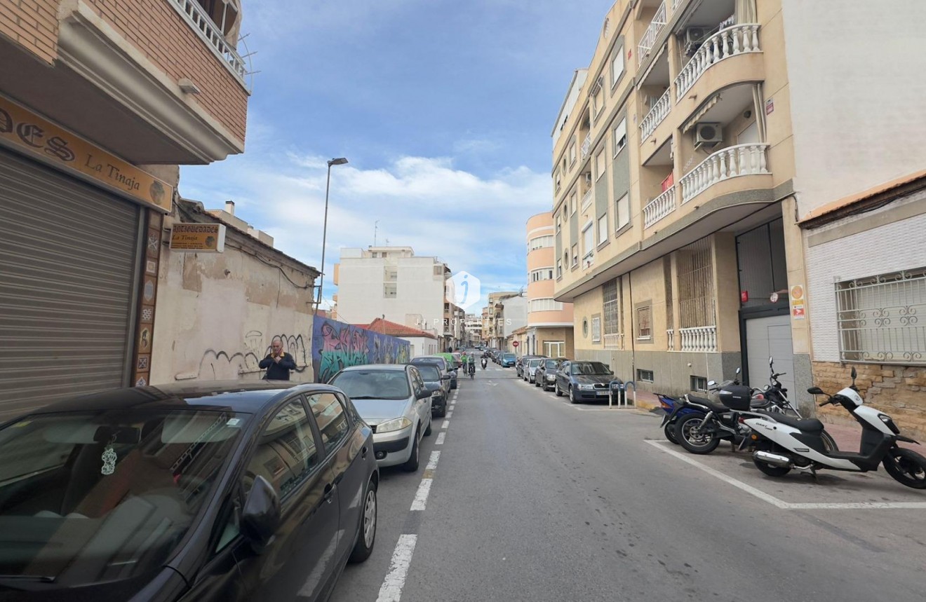 Tweedehands - Appartement / flat -
Torrevieja