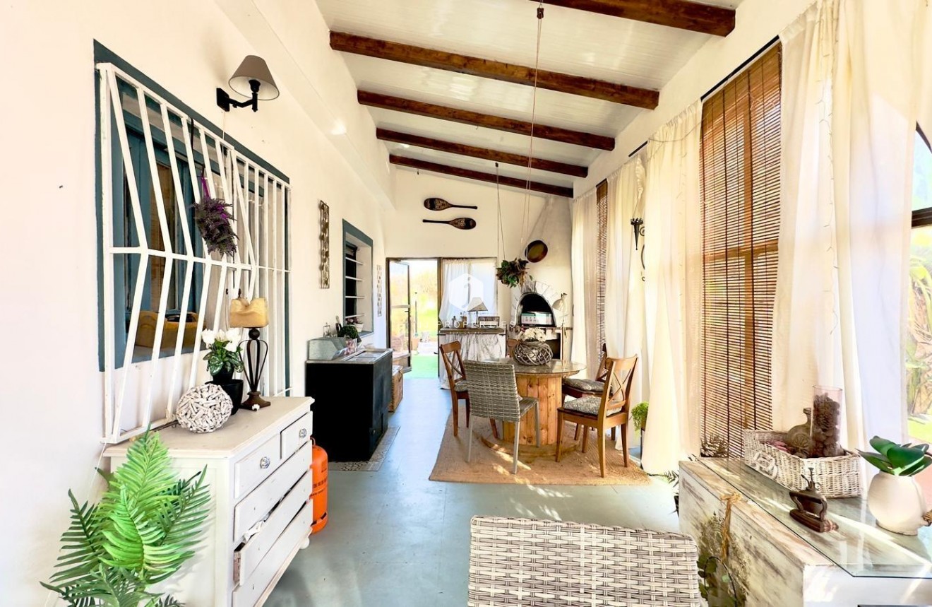 Resale - Villa -
Torrevieja - Torreblanca