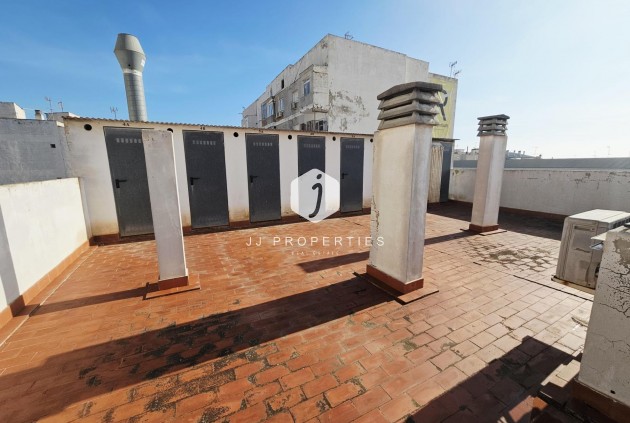 Segunda mano - Apartamento / piso -
Torrevieja - Estacion de autobuses