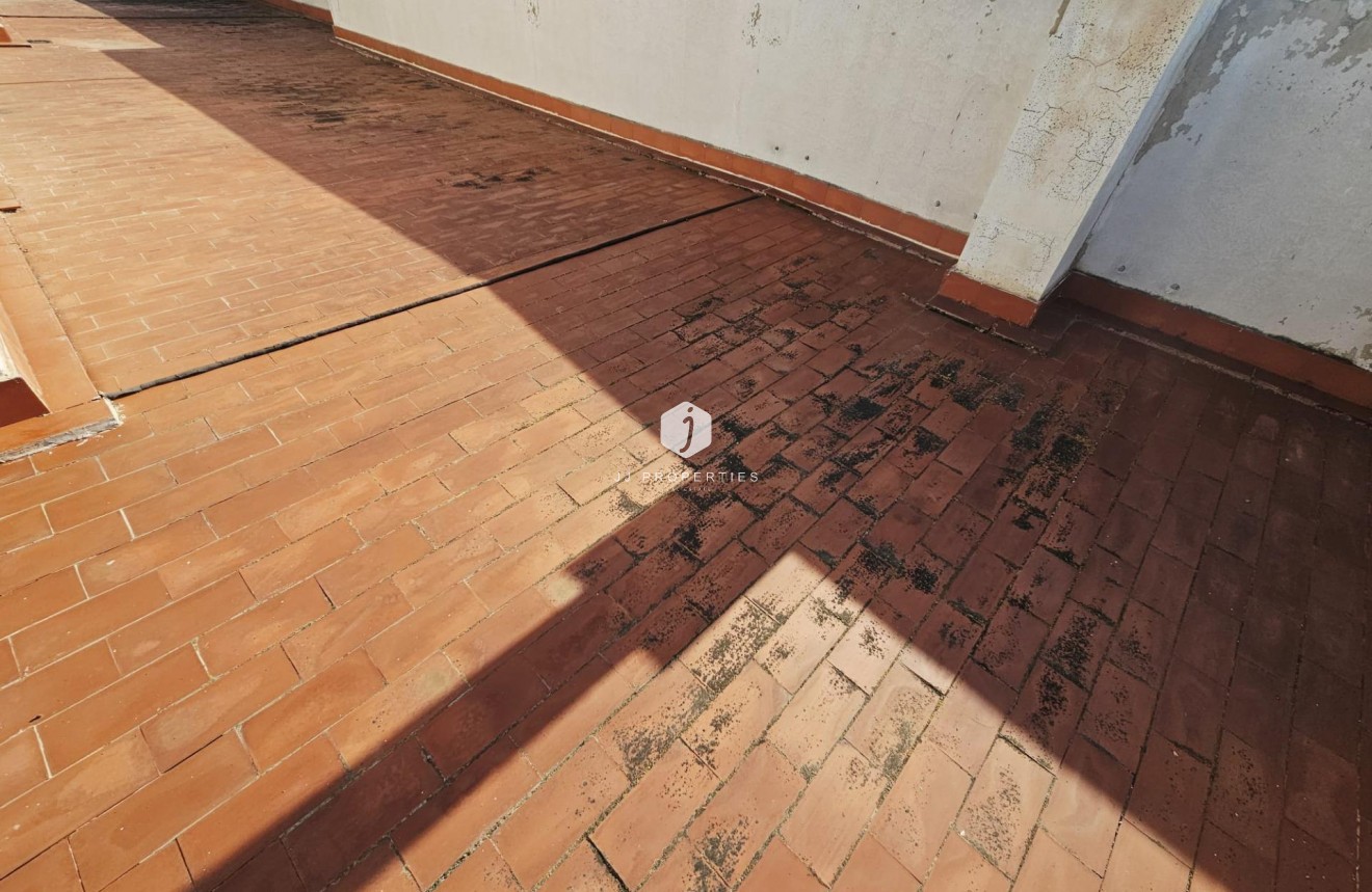 Segunda mano - Apartamento / piso -
Torrevieja - Estacion de autobuses