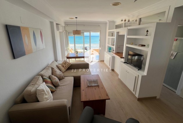 Resale - Penthouse -
Torrevieja - La Mata Pueblo