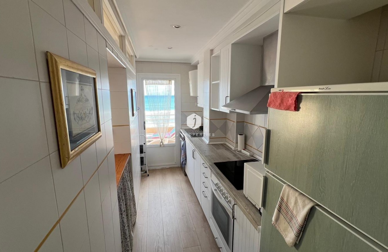 Resale - Penthouse -
Torrevieja - La Mata Pueblo