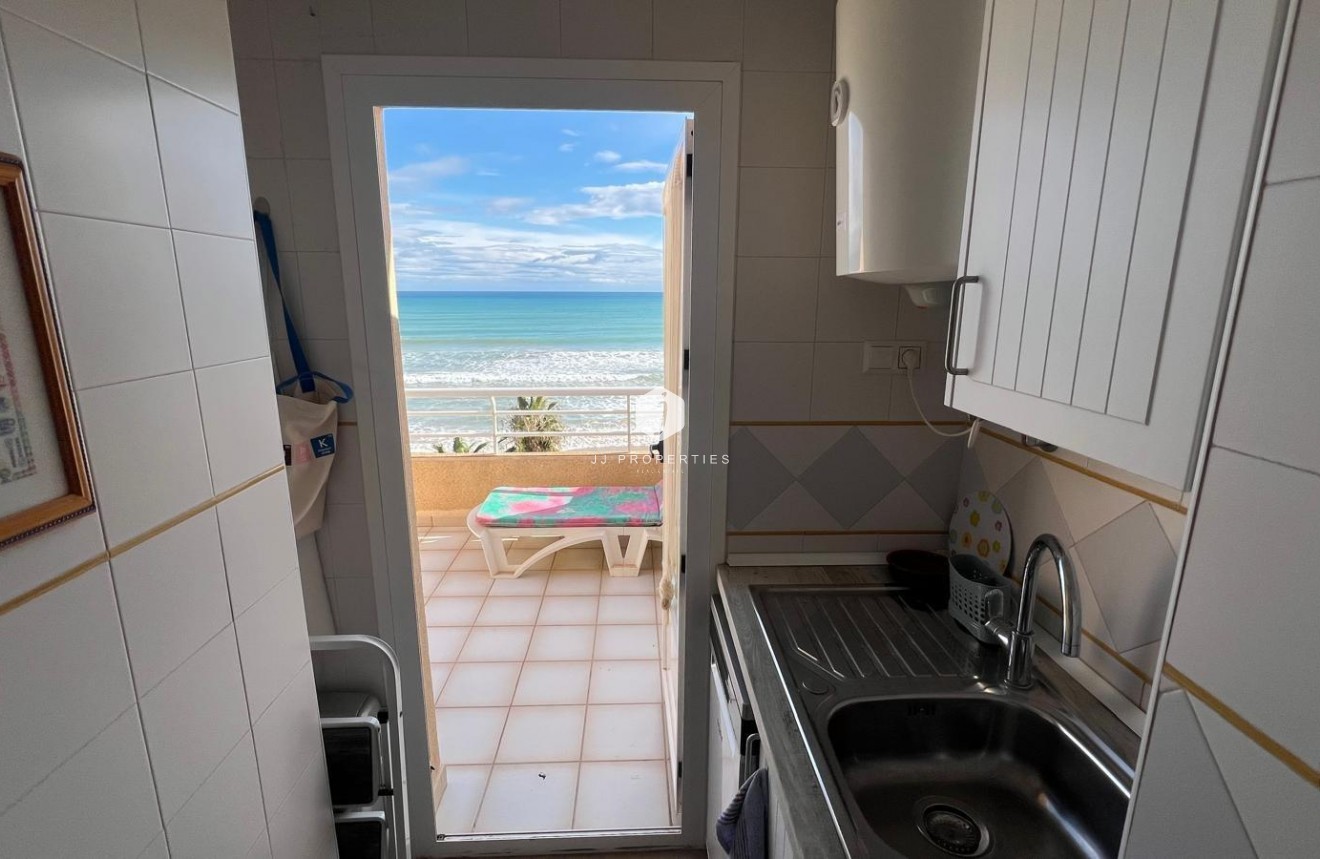 Resale - Penthouse -
Torrevieja - La Mata Pueblo