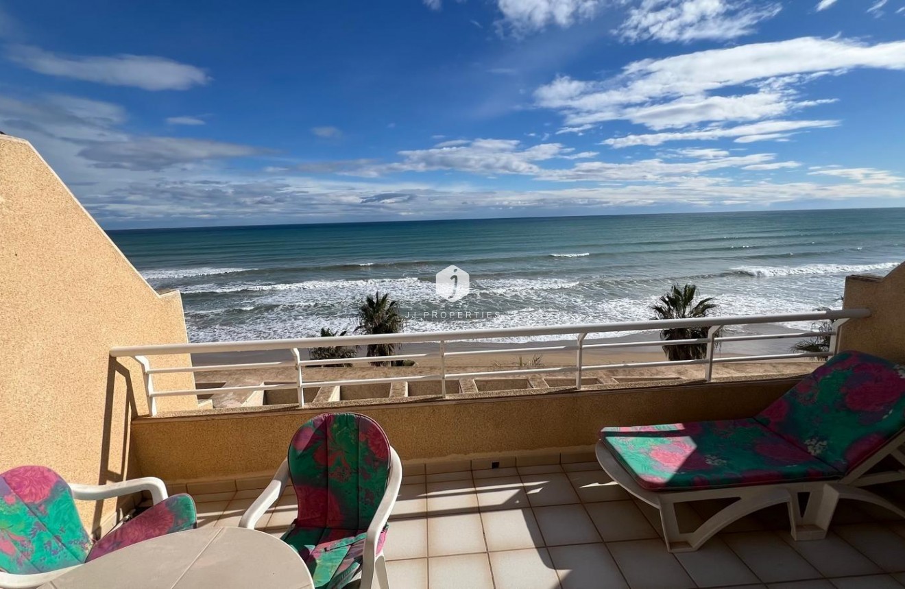 Resale - Penthouse -
Torrevieja - La Mata Pueblo