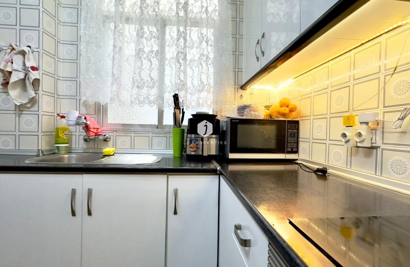 Aus zweiter Hand - Wohnung -
Torrevieja - Centro