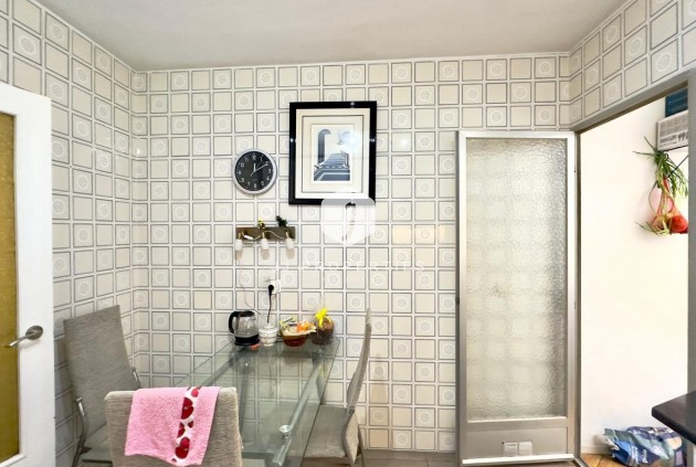 Aus zweiter Hand - Wohnung -
Torrevieja - Centro