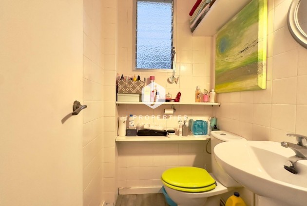 Aus zweiter Hand - Wohnung -
Torrevieja - Centro