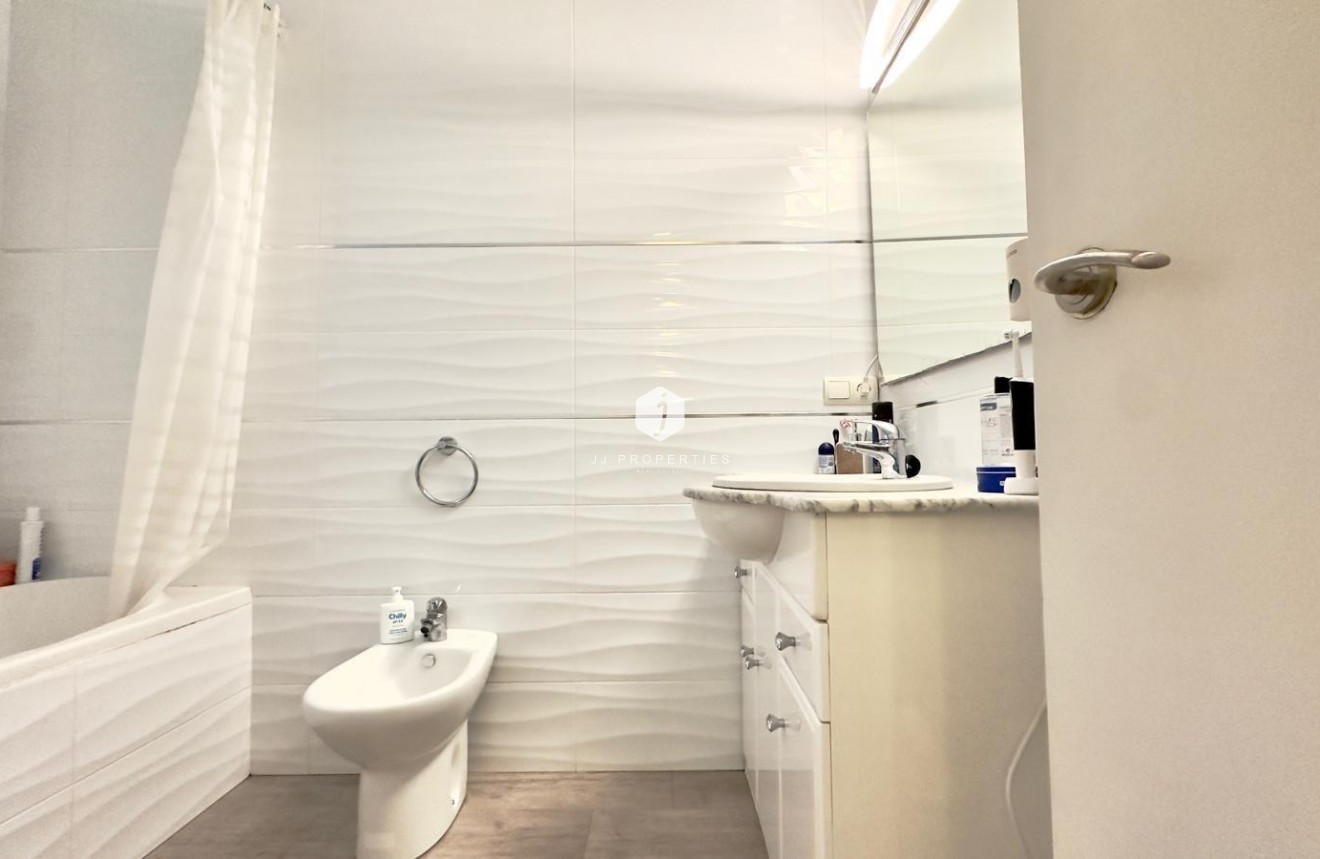 Aus zweiter Hand - Wohnung -
Torrevieja - Centro