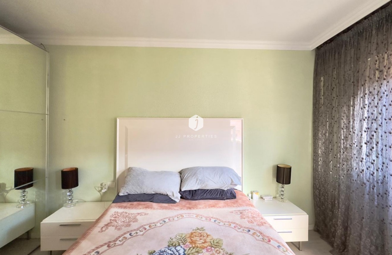 Aus zweiter Hand - Wohnung -
Torrevieja - Centro