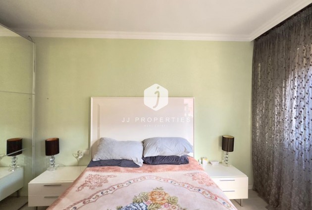 Aus zweiter Hand - Wohnung -
Torrevieja - Centro