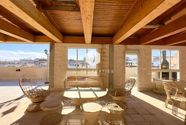 Tweedehands - Penthouse -
Torrevieja - Centro