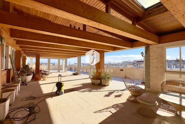 Tweedehands - Penthouse -
Torrevieja - Centro