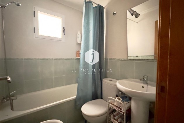 Segunda mano - Apartamento / piso -
Torrevieja