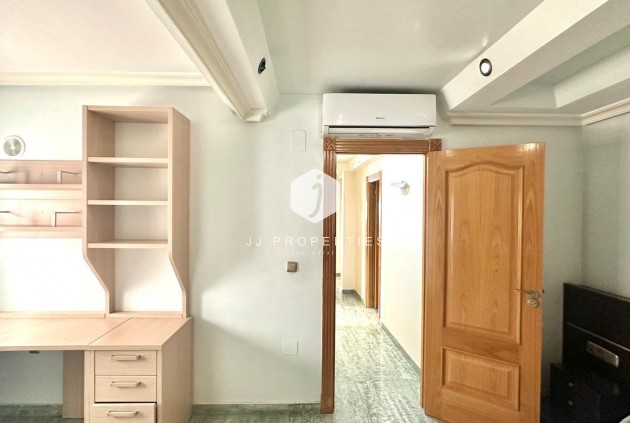 Resale - Penthouse -
Torrevieja