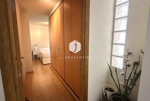 Resale - Apartment / flat -
Torrevieja - La Mata