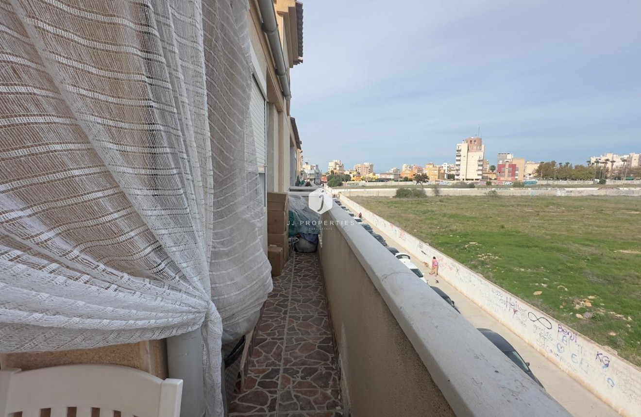 Resale - Penthouse -
Torrevieja - Estacion de autobuses