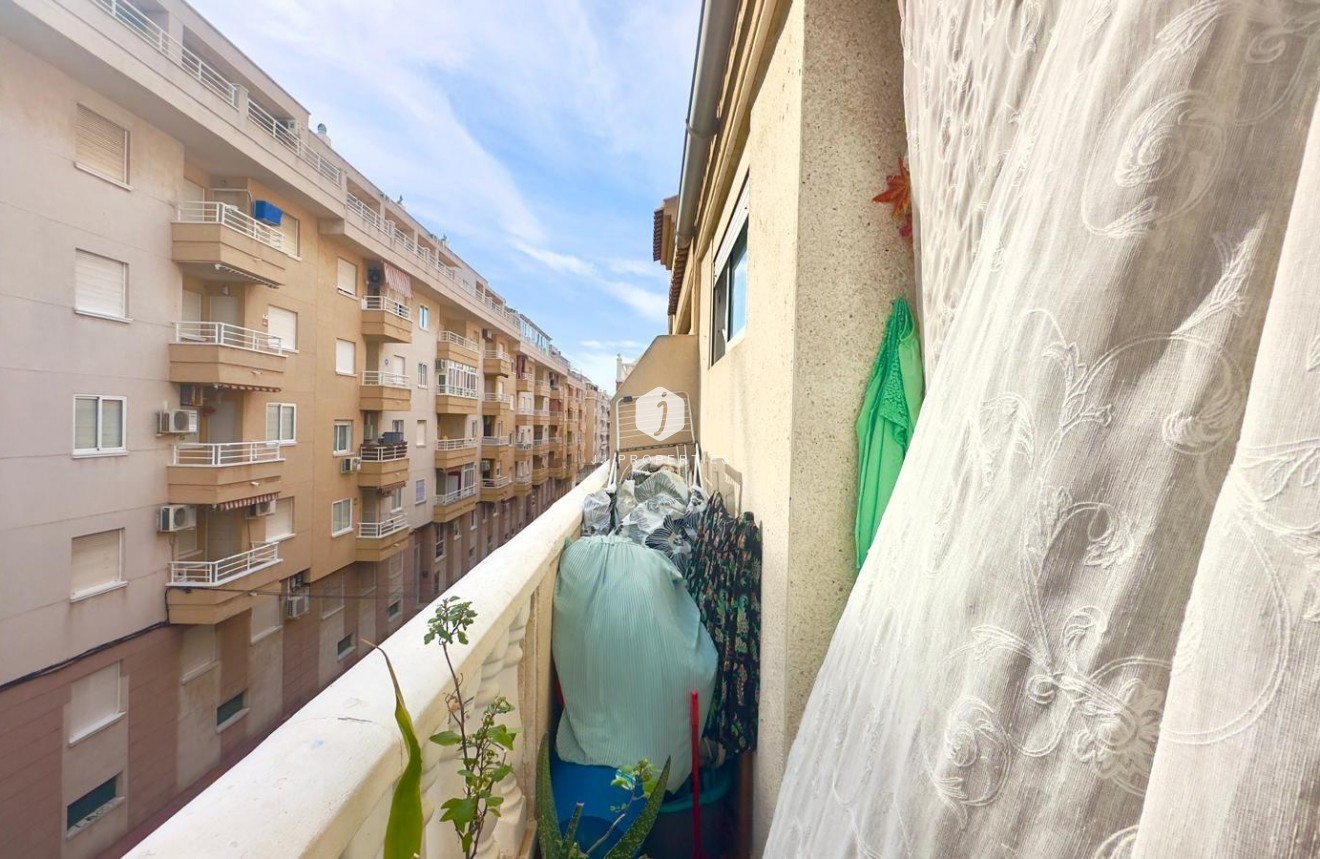 Resale - Penthouse -
Torrevieja - Estacion de autobuses