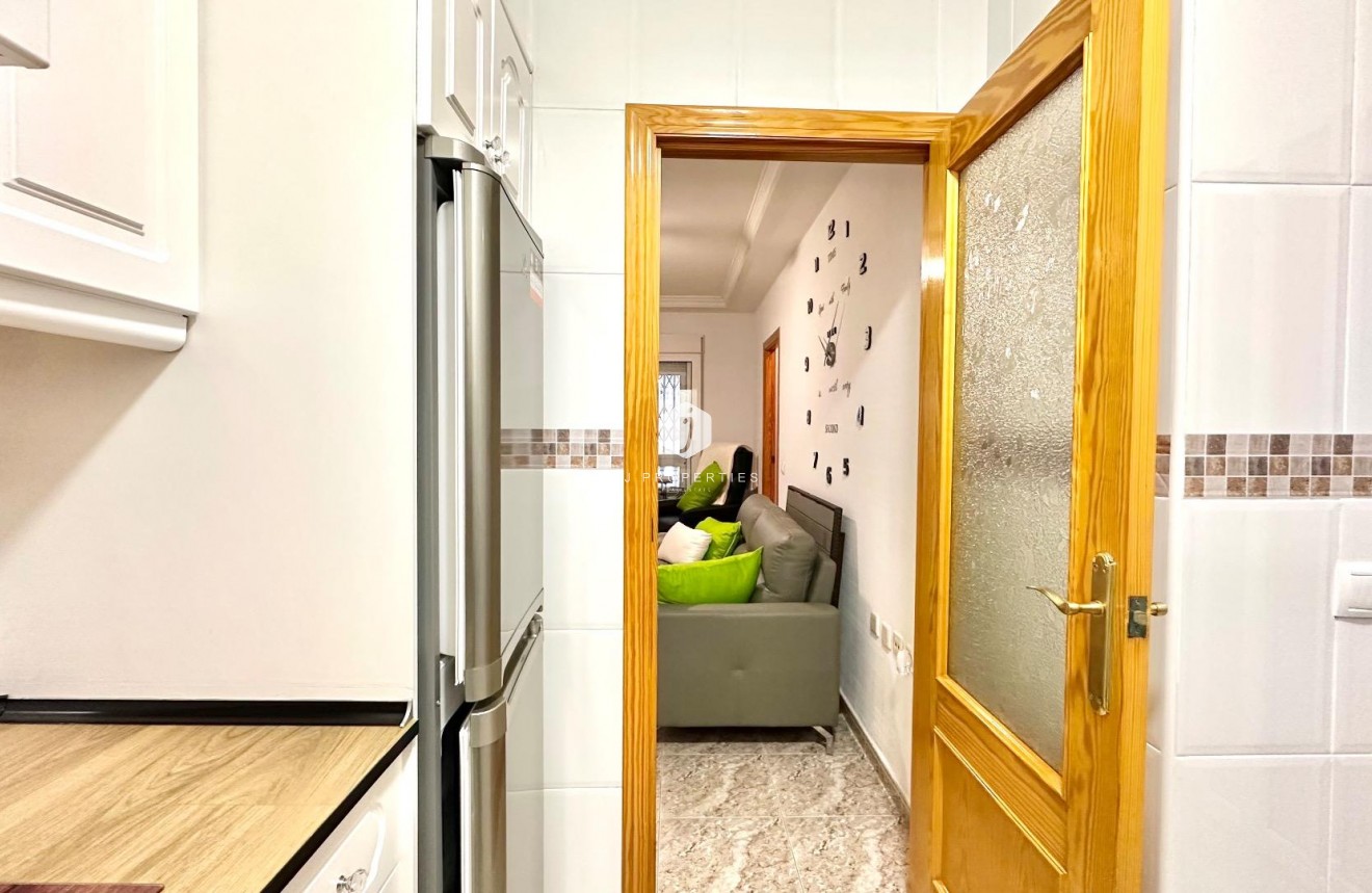 Aus zweiter Hand - Wohnung -
Torrevieja - Centro