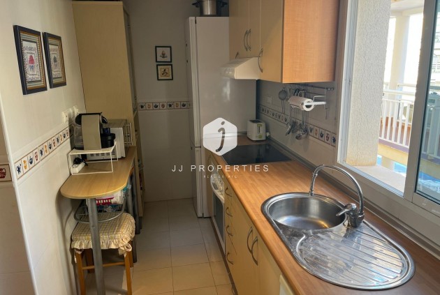 Resale - Apartment / flat -
Orihuela Costa - Campoamor