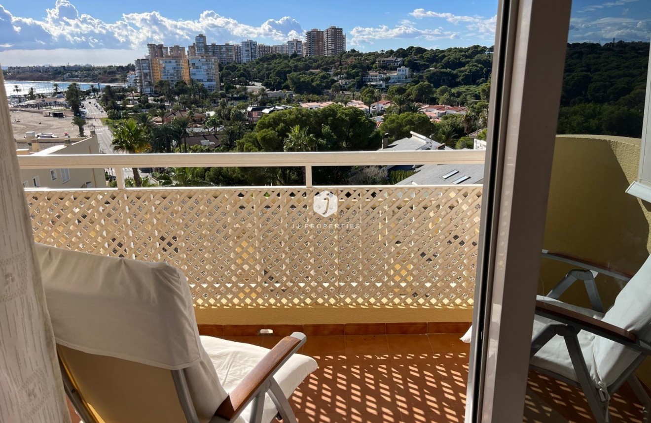 Resale - Apartment / flat -
Orihuela Costa - Campoamor