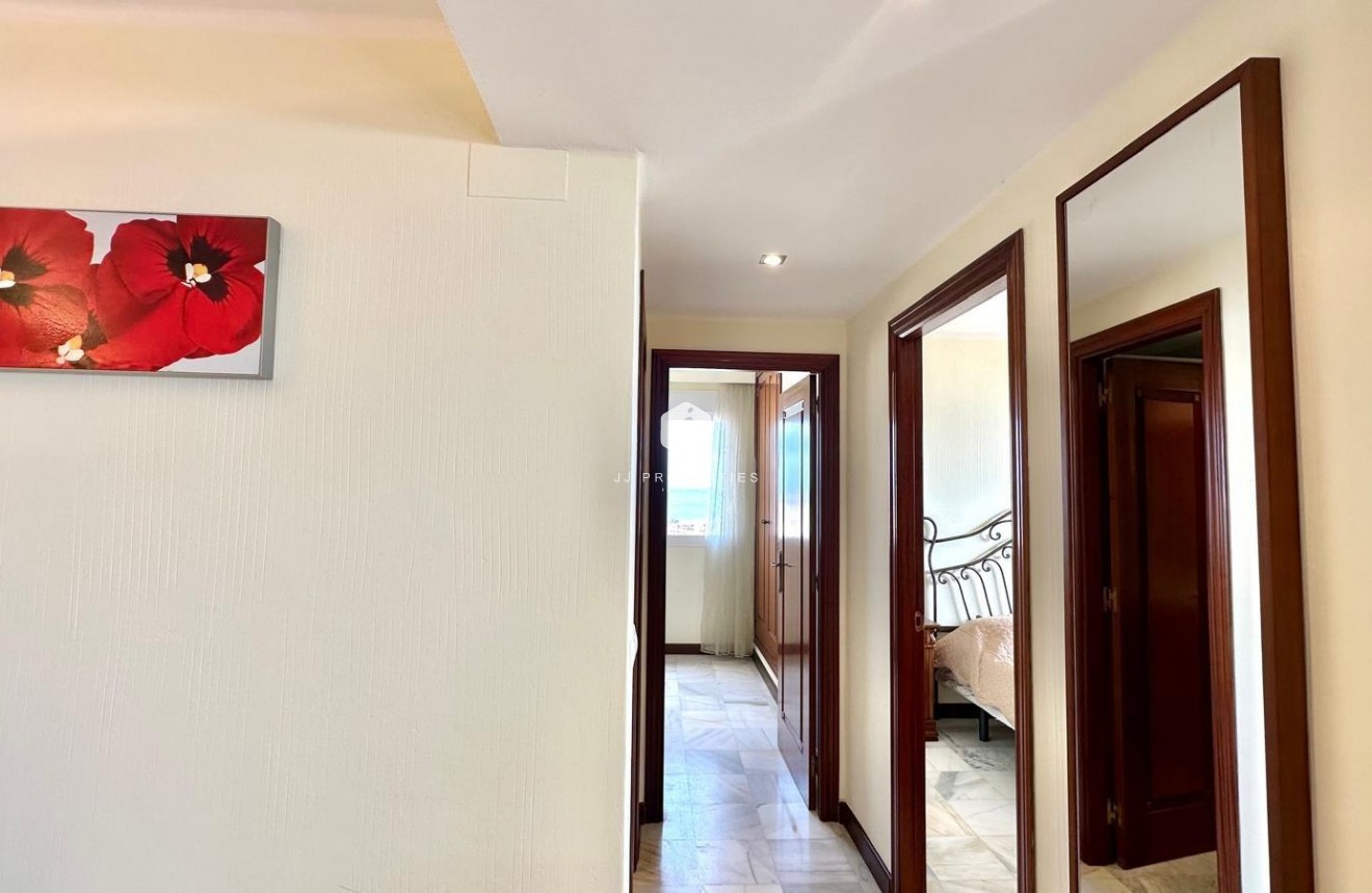 Resale - Apartment / flat -
Torrevieja - Los Frutales