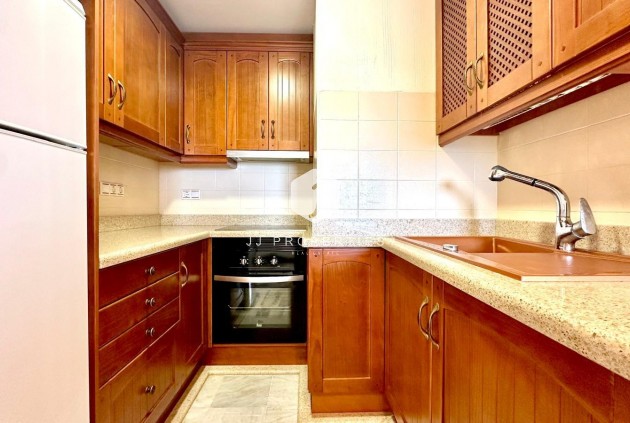 Resale - Apartment / flat -
Torrevieja - Los Frutales