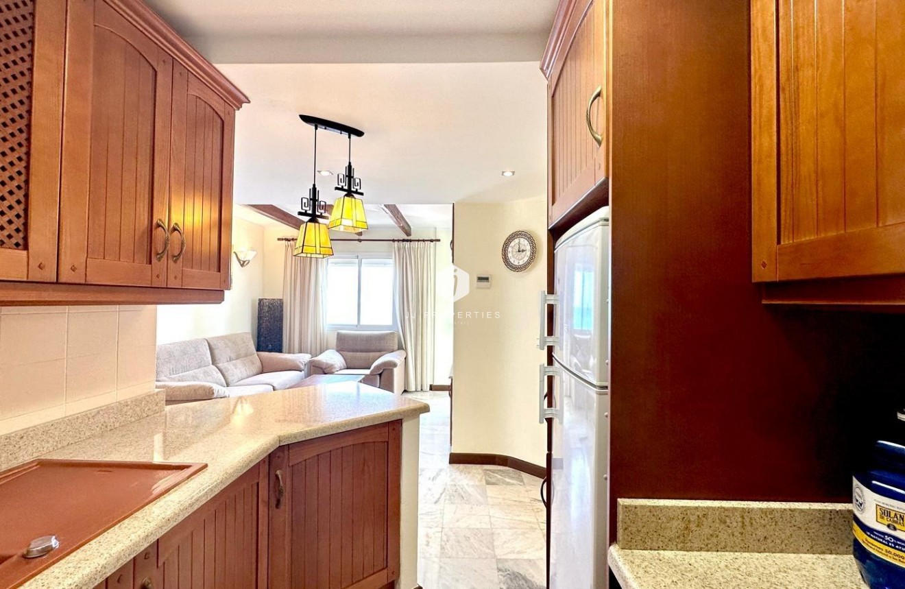 Resale - Apartment / flat -
Torrevieja - Los Frutales