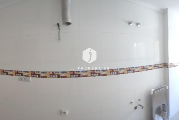 Resale - Apartment / flat -
Torrevieja - Estacion de autobuses