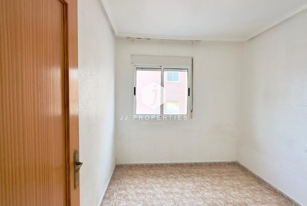 Resale - Apartment / flat -
Torrevieja - Playa del Cura