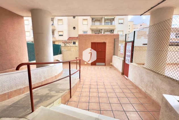 Resale - Apartment / flat -
Torrevieja - Playa del Cura