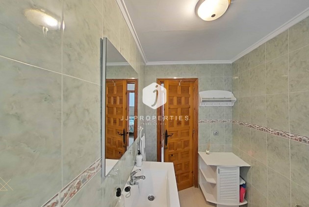 Resale - Villa -
Torrevieja - San luis