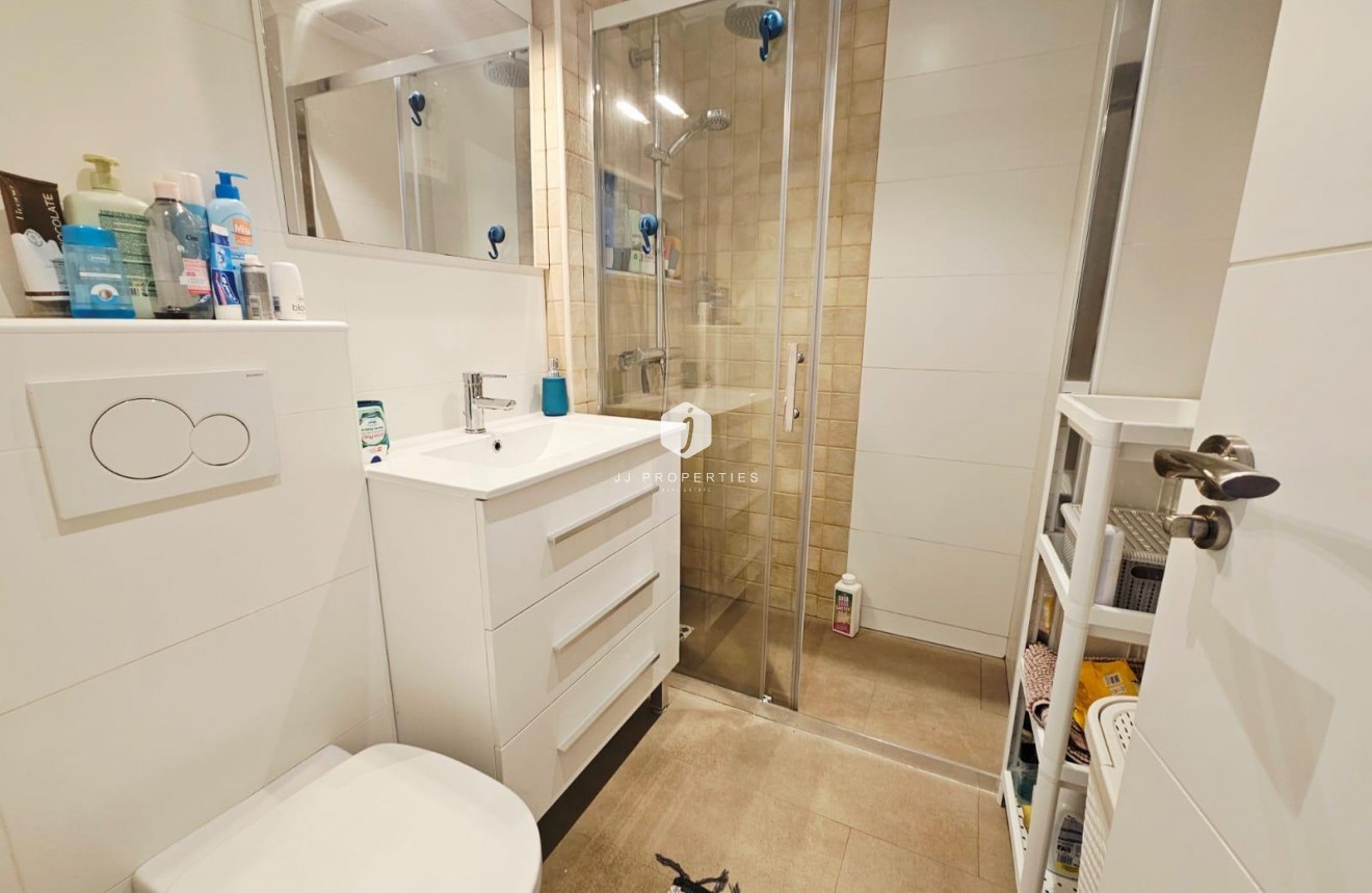 Tweedehands - duplex -
Torrevieja - Cabo cervera