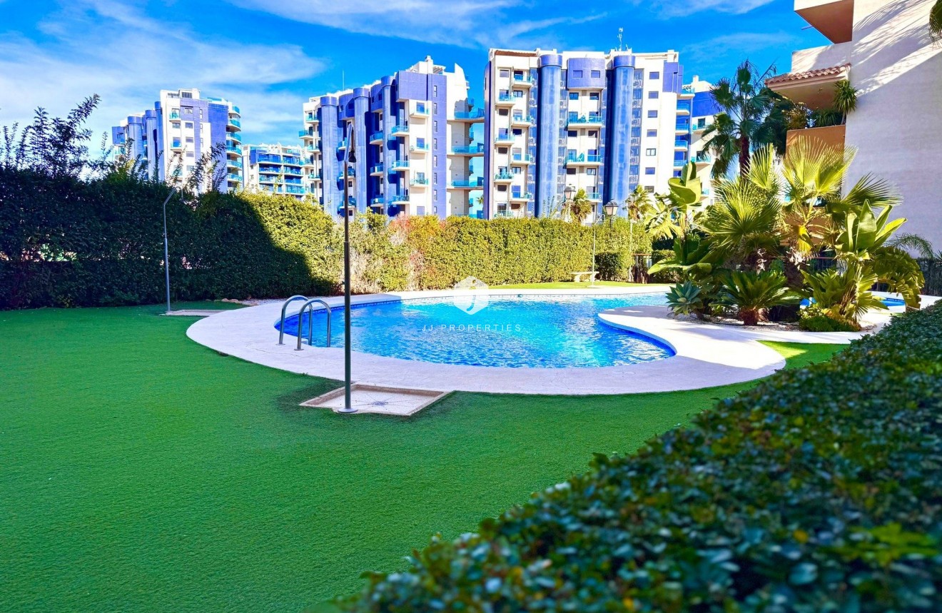 Aus zweiter Hand - Wohnung -
Torrevieja - Punta prima