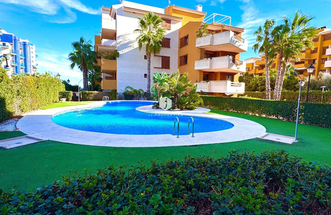 Aus zweiter Hand - Wohnung -
Torrevieja - Punta prima