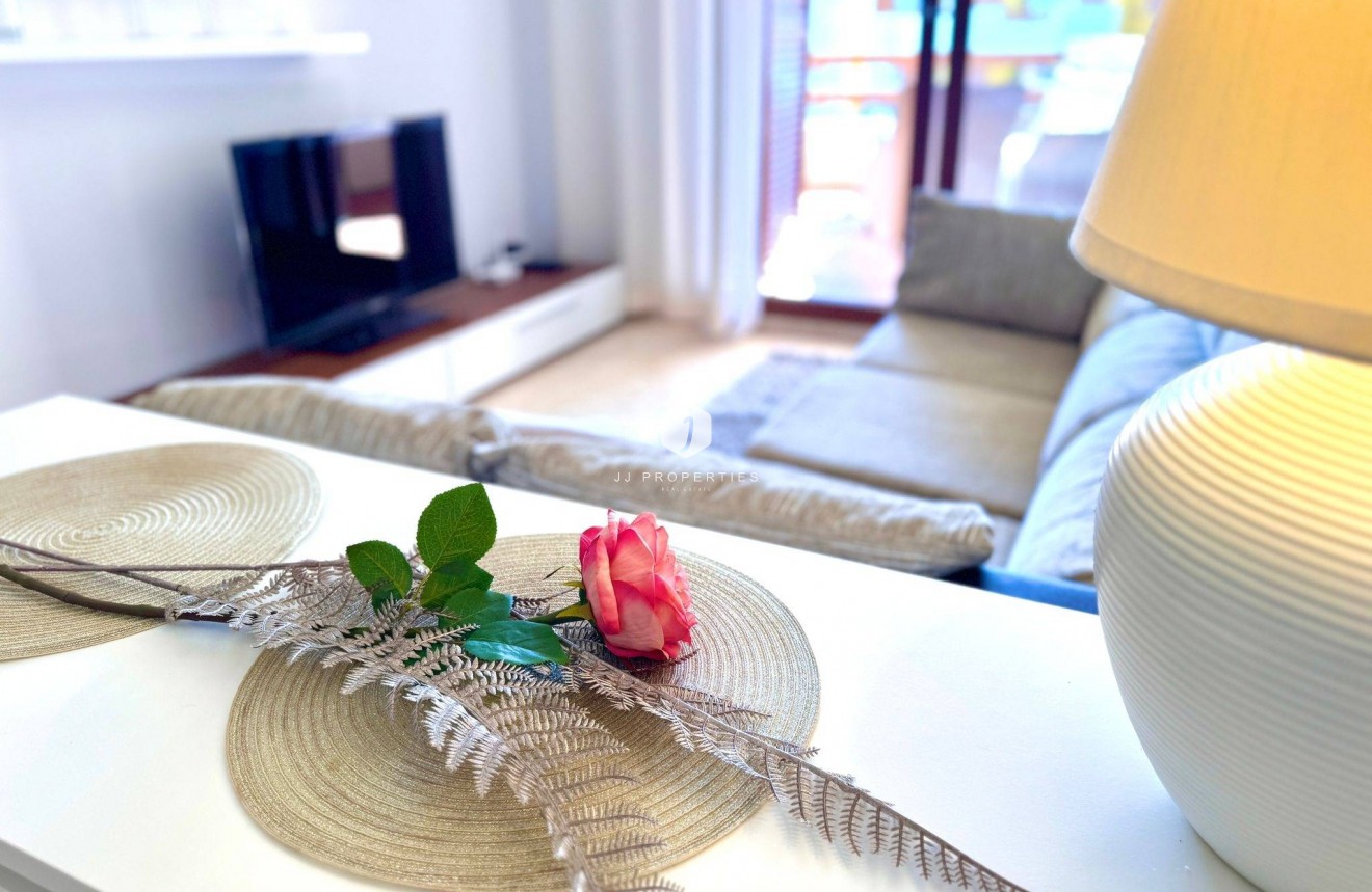 Aus zweiter Hand - Wohnung -
Torrevieja - Punta prima