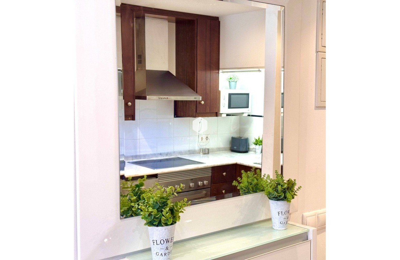 Aus zweiter Hand - Wohnung -
Torrevieja - Punta prima