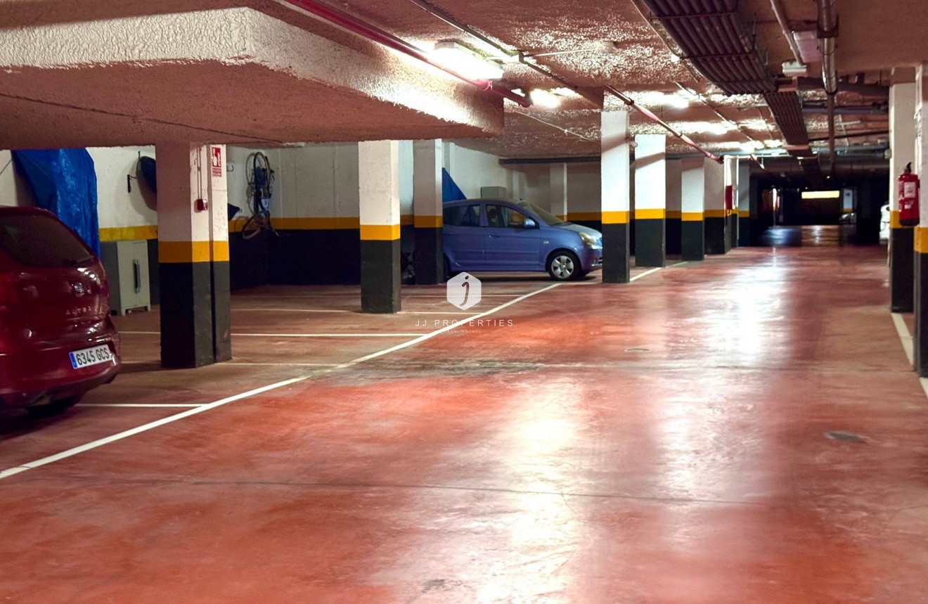 Aus zweiter Hand - Wohnung -
Torrevieja - Punta prima