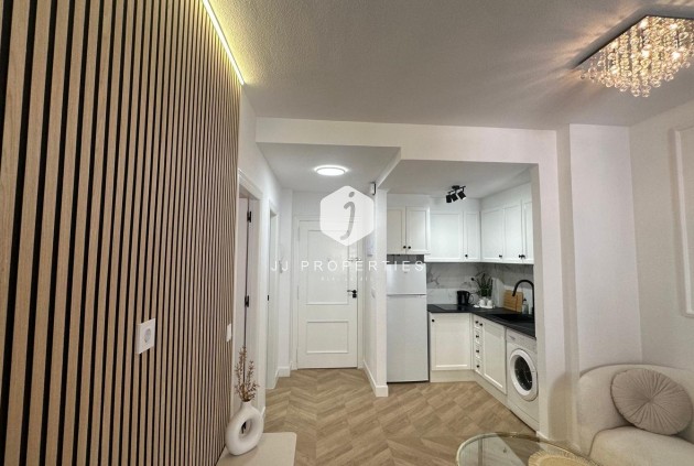 Aus zweiter Hand - Wohnung -
Torrevieja - Centro