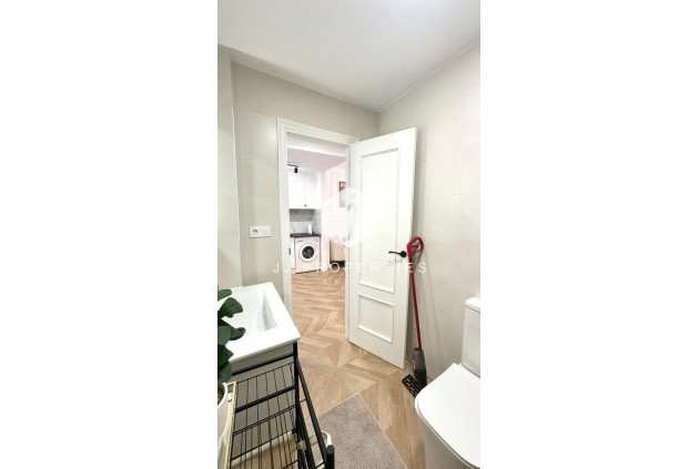 Aus zweiter Hand - Wohnung -
Torrevieja - Centro