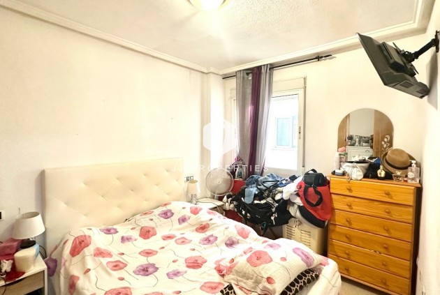 Resale - Apartment / flat -
Torrevieja - Estacion de autobuses