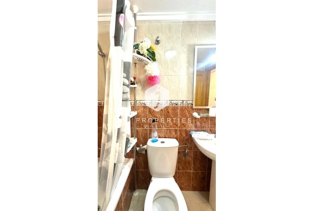 Resale - Apartment / flat -
Torrevieja - Estacion de autobuses