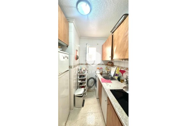 Resale - Apartment / flat -
Torrevieja - Estacion de autobuses