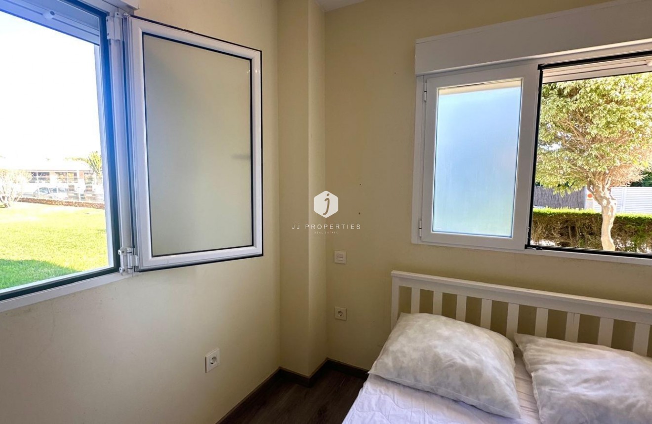 Segunda mano - Apartamento / piso -
Orihuela Costa - Altos De Campoamor